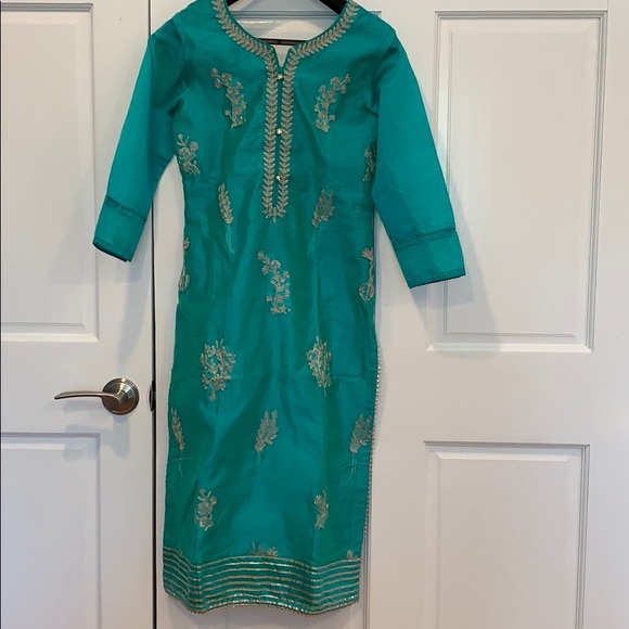 Indian / Pakistani Pallazo/sharara suit - Picture 3 of 8